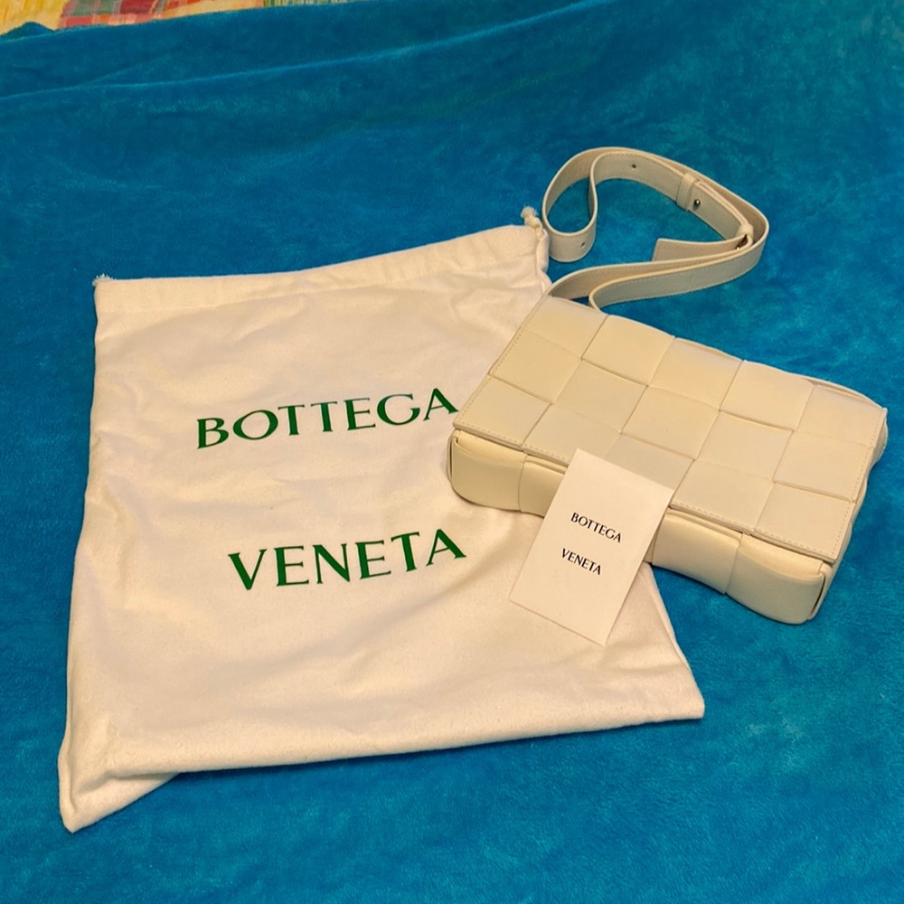 Bottega Veneta Interwoven Fold-Over Shoulder Bag like new